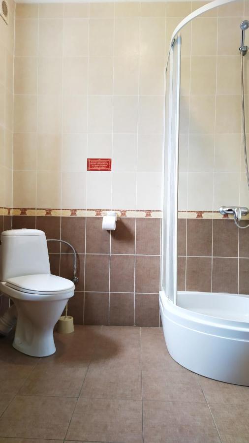 Guest House Shafran Yaremche Bagian luar foto